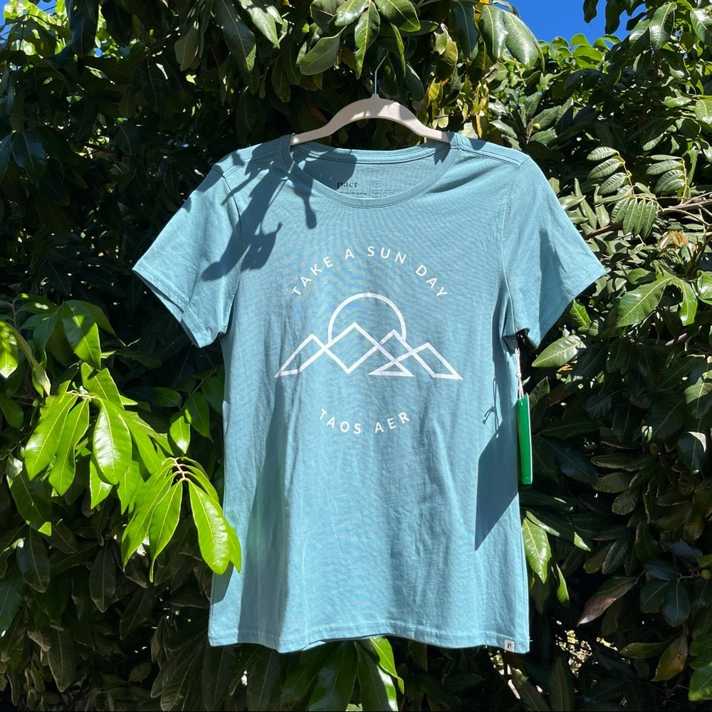 Pact short-sleeve tee, size S, NWT